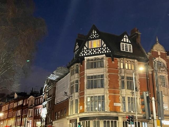 The Apartments Kensington High Street London Exteriör bild